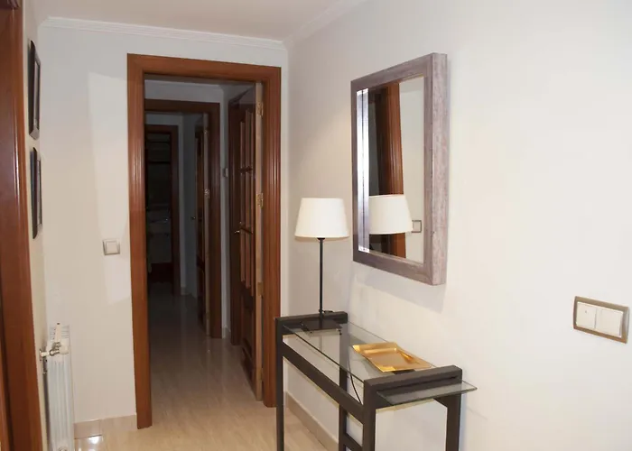 דירה Centrico, Parking Privado, Al Lado Estacion Tren.